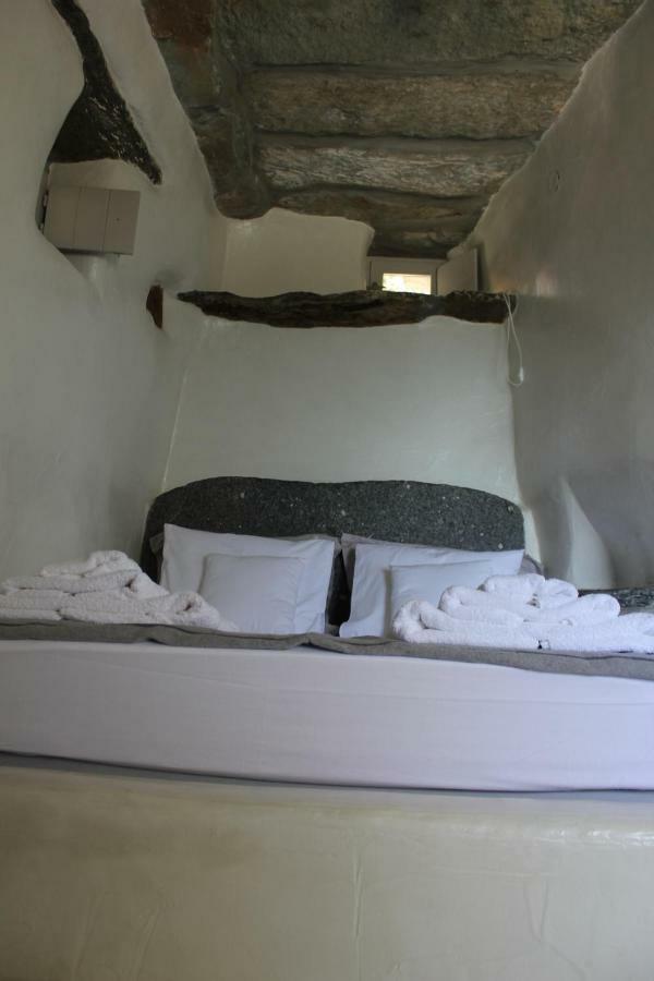 Gaia Vacation Home Agia Mavra Exterior photo